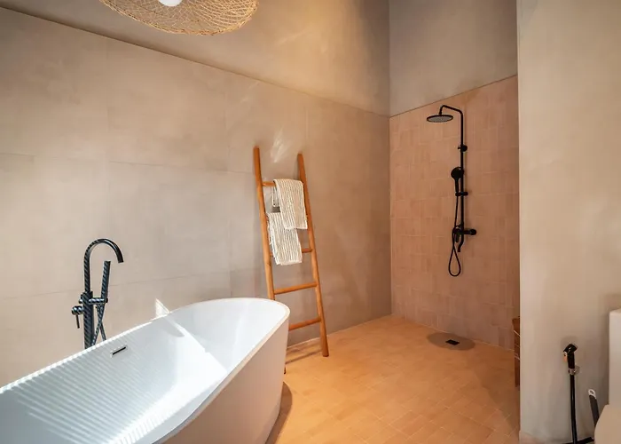 2br With Pool In Bingin, Dreamland Area *