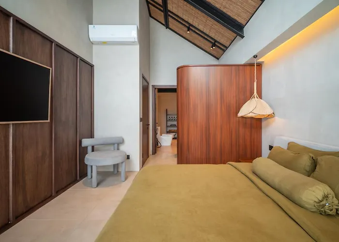 2br With Pool In Bingin, Dreamland Area Villa *